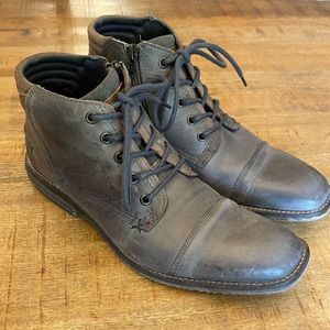 Bullboxer Diever Cap Toe Chukka boots Mens 9